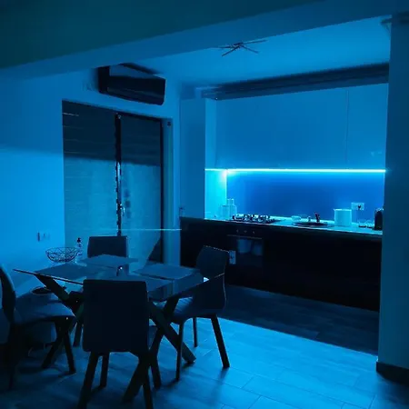 شقة Mamaia-nord Iuliana